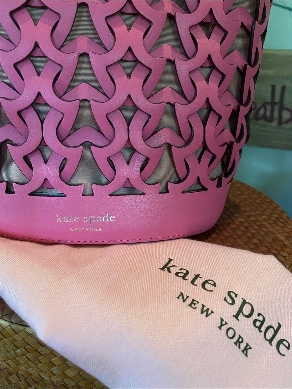 Kate Spade Dorie leather bucket satchel bag in hibiscus tea pink - Picture 2 of 15